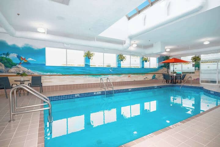 Pool 25 of 47