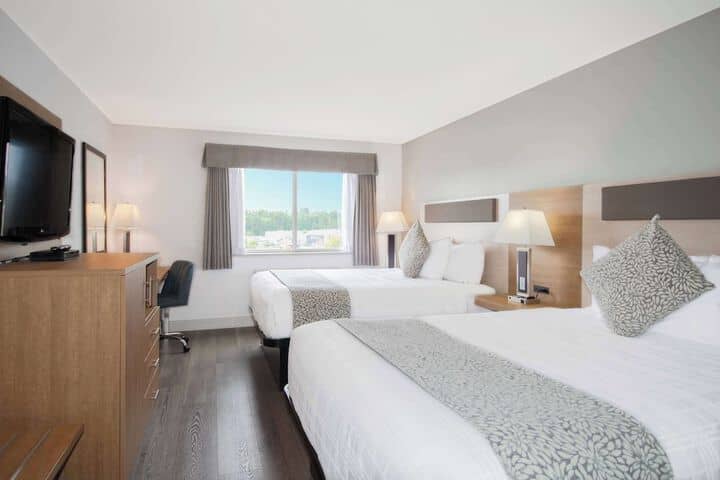 Room 8 of 47